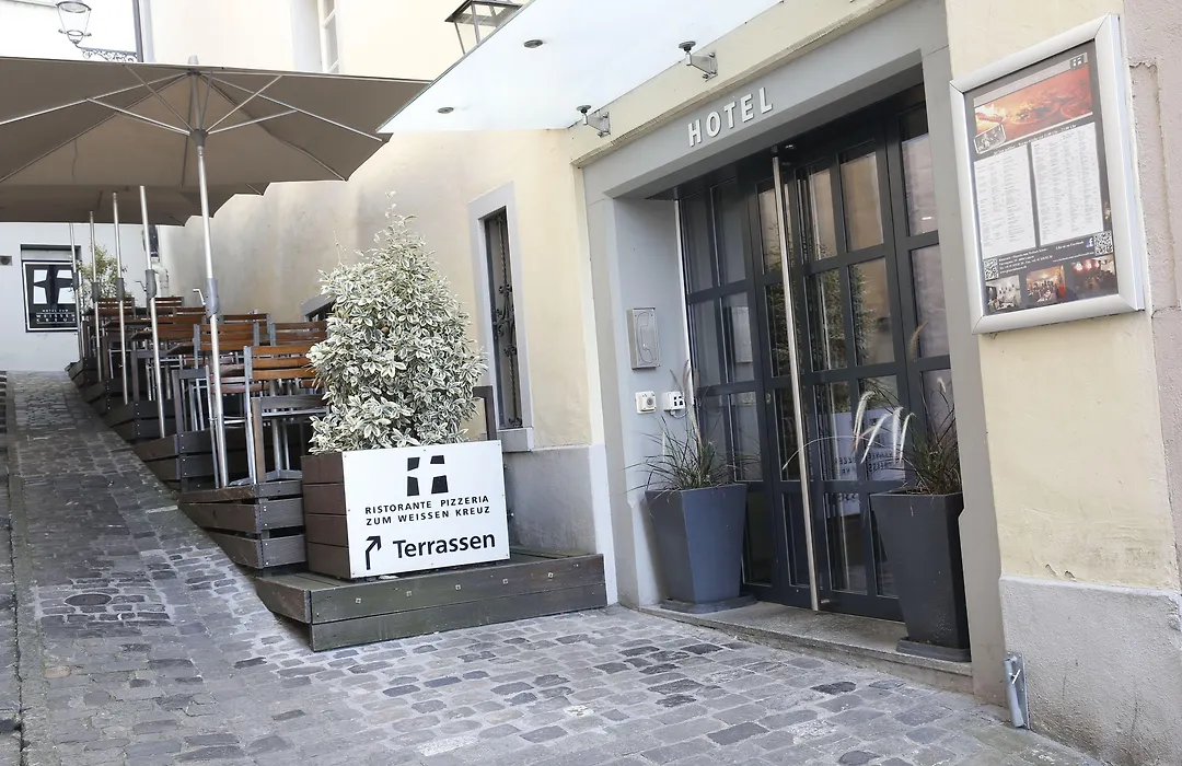 Boutique Hotel Weisses Kreuz - Adult Only Hotel-1